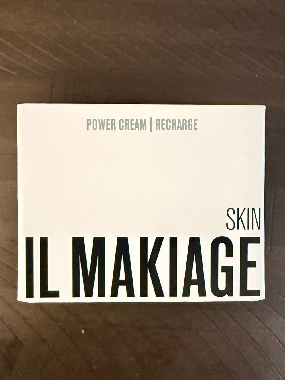 IL Makiage power cream recharge